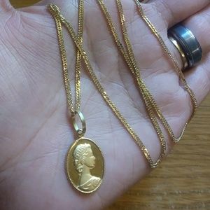 18K Saudi Gold necklace